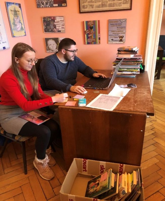 PROJEKT DARUJ KNIHU DEŤOM